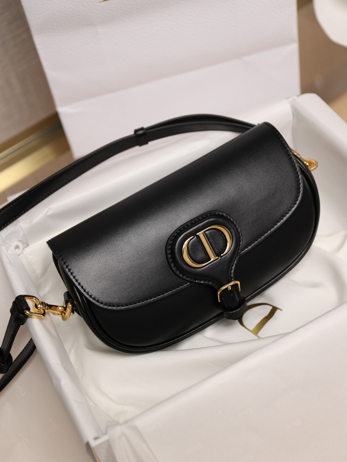 Shebag 2025 top replica Dior bobby east west in leather showcase （2025 Mar updated）-Best Quality Fake designer Bag Review, Replica designer bag ru