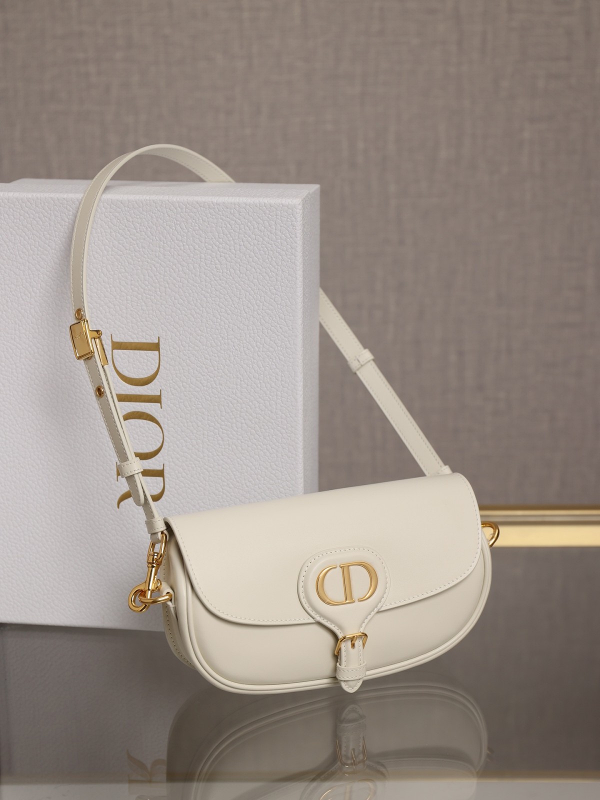 Shebag 2025 top replica Dior bobby east west in leather showcase （2025 Mar updated）-Best Quality Fake Louis Vuitton Bag Online Store, Replica designer bag ru