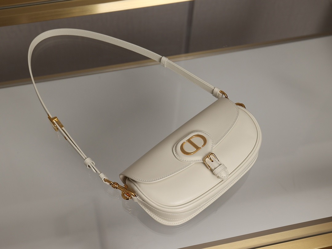 Shebag 2025 top replica Dior bobby east west in leather showcase （2025 Mar updated）-Paras laatu väärennetty Louis Vuitton laukku verkkokauppa, replika suunnittelija laukku ru