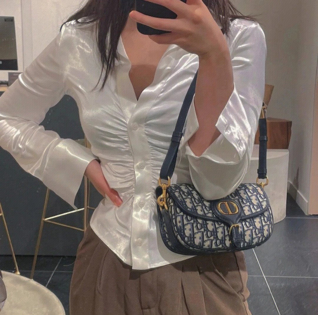 Shebag best replica 2025 Dior bobby east west collection (2025 Mar updated)-Ti o dara ju Didara iro Louis Vuitton apo Online itaja, Ajọra onise apo ru