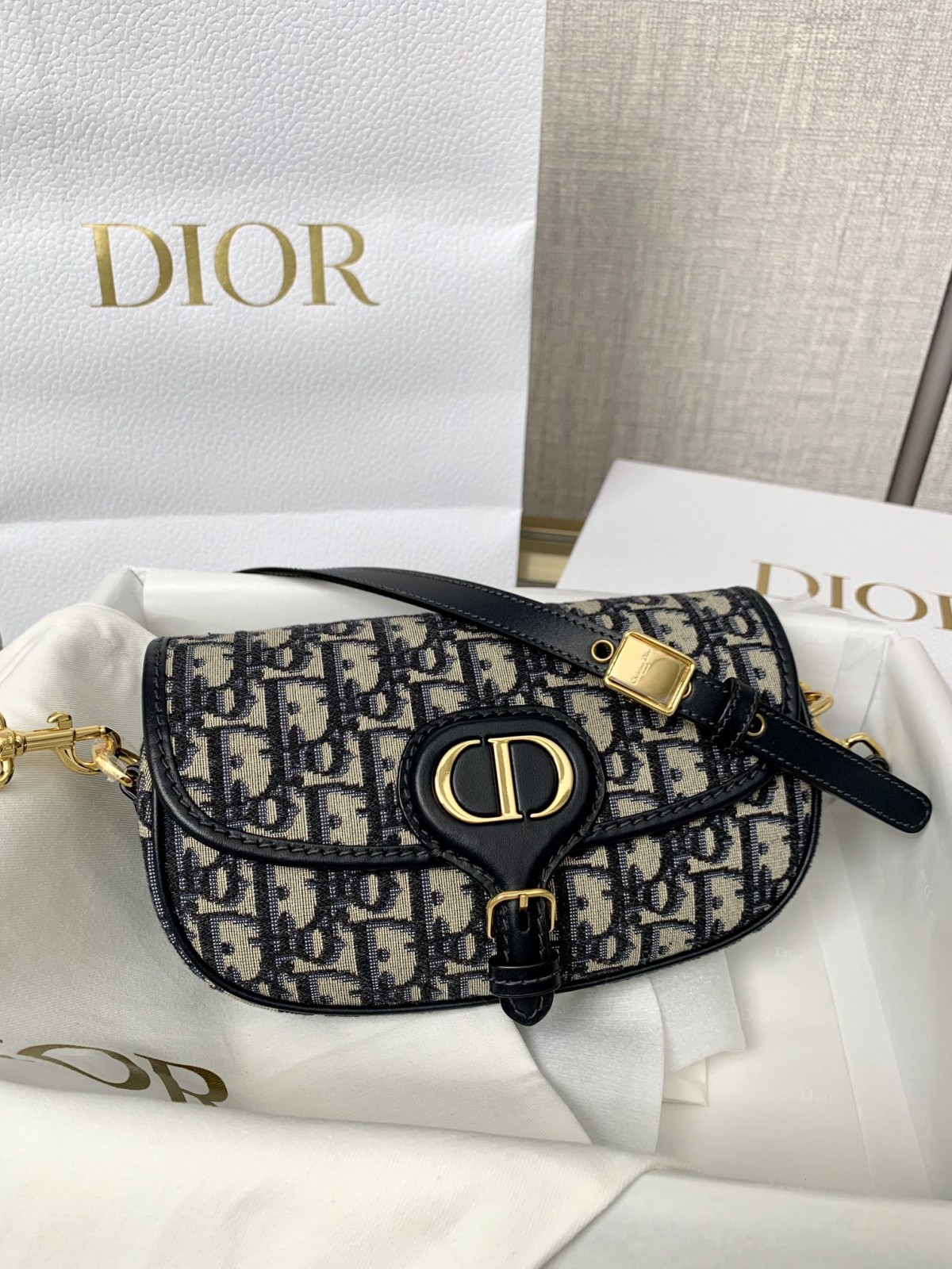 Shebag best replica 2025 Dior bobby east west collection (2025 Mar updated)-Ti o dara ju Didara iro Louis Vuitton apo Online itaja, Ajọra onise apo ru