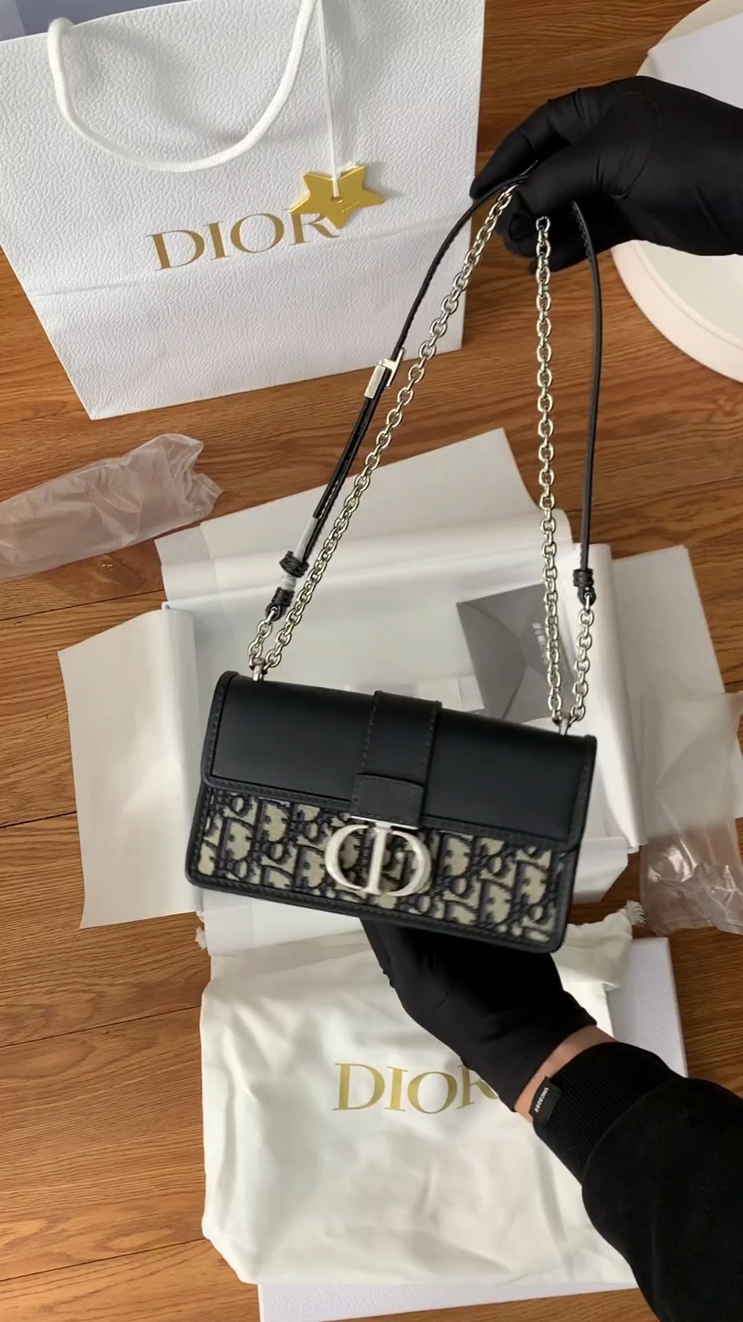 Shebag best replica 2025 new Dior Montaigne 30 bag review (2025 Mar updated)-Zoo Zoo Fake Louis Vuitton Hnab Online Khw, Replica designer hnab ru