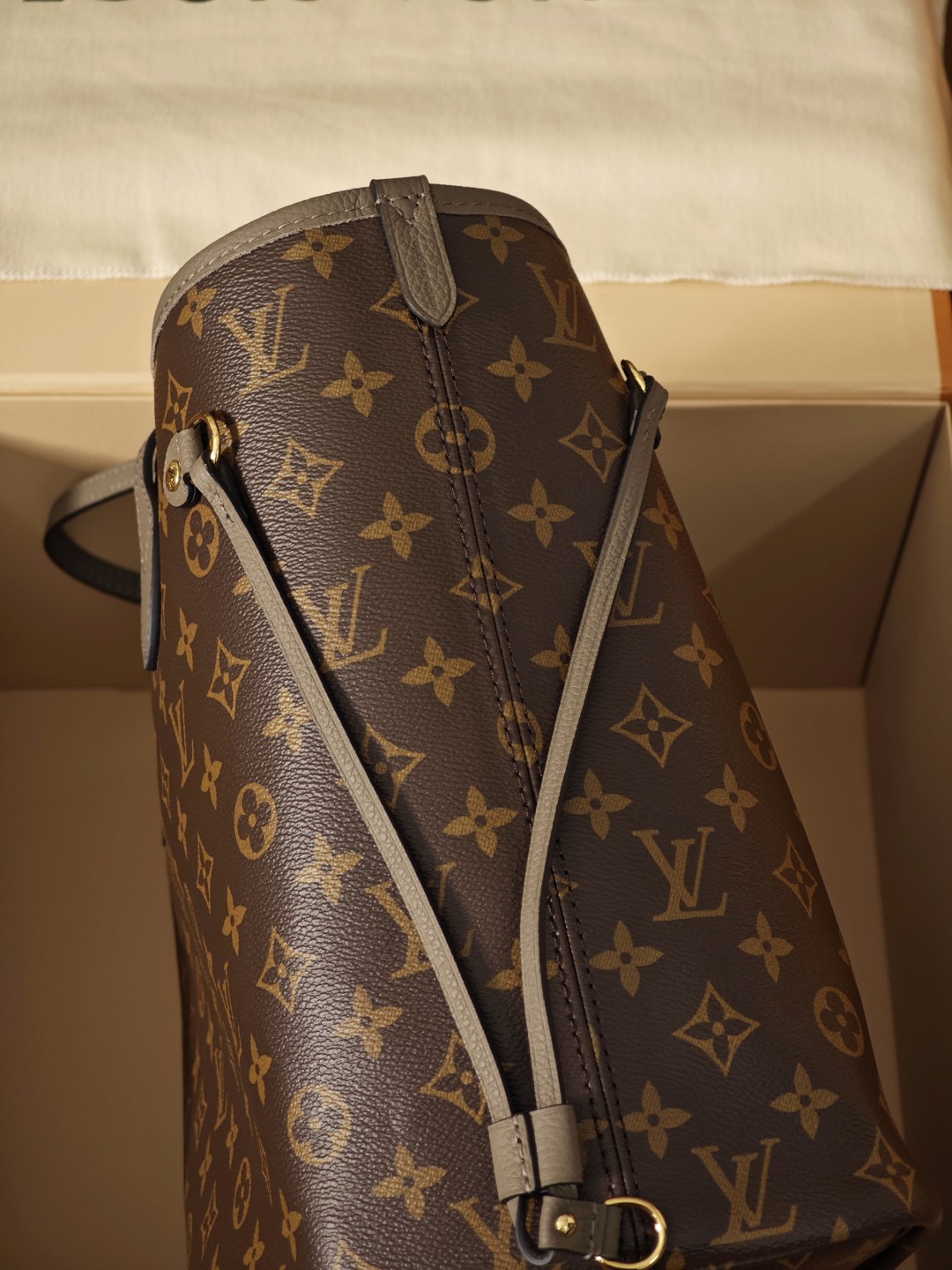 Shebag 2025 new Louis Vuitton M11946 neverfull bag review (2025 Mar updated)-Umgangatho ogqwesileyo woMgangatho weFake weLouis Vuitton kwiVenkile ye-Intanethi, ibhegi yomyili weReplica ru