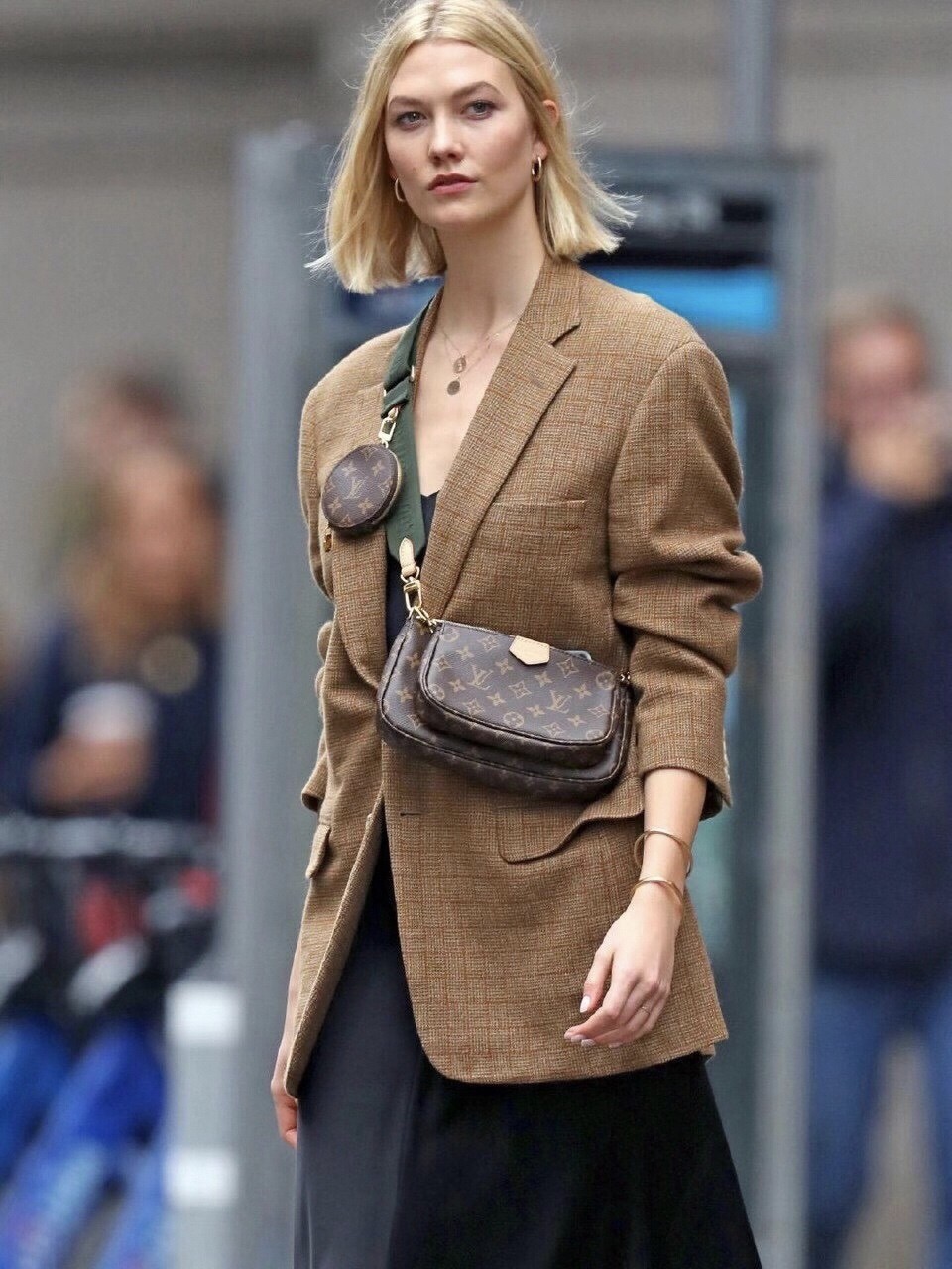 Shebag super replica Louis Vuitton M44813 MULTI POCHETTE ACCESSORIES bag review (2025 Apr updated)-Umgangatho ogqwesileyo woMgangatho weFake weLouis Vuitton kwiVenkile ye-Intanethi, ibhegi yomyili weReplica ru