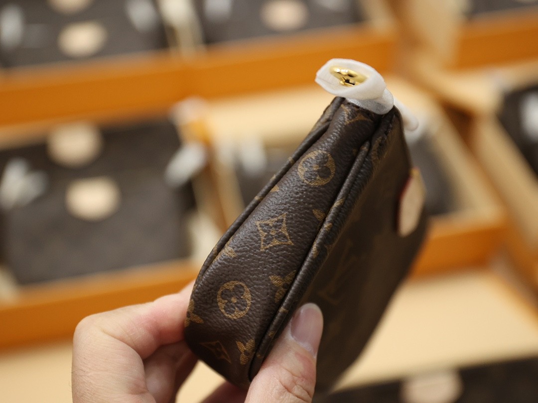 Shebag super replica Louis Vuitton M44813 MULTI POCHETTE ACCESSORIES bag review (2025 Apr updated)-Umgangatho ogqwesileyo woMgangatho weFake weLouis Vuitton kwiVenkile ye-Intanethi, ibhegi yomyili weReplica ru