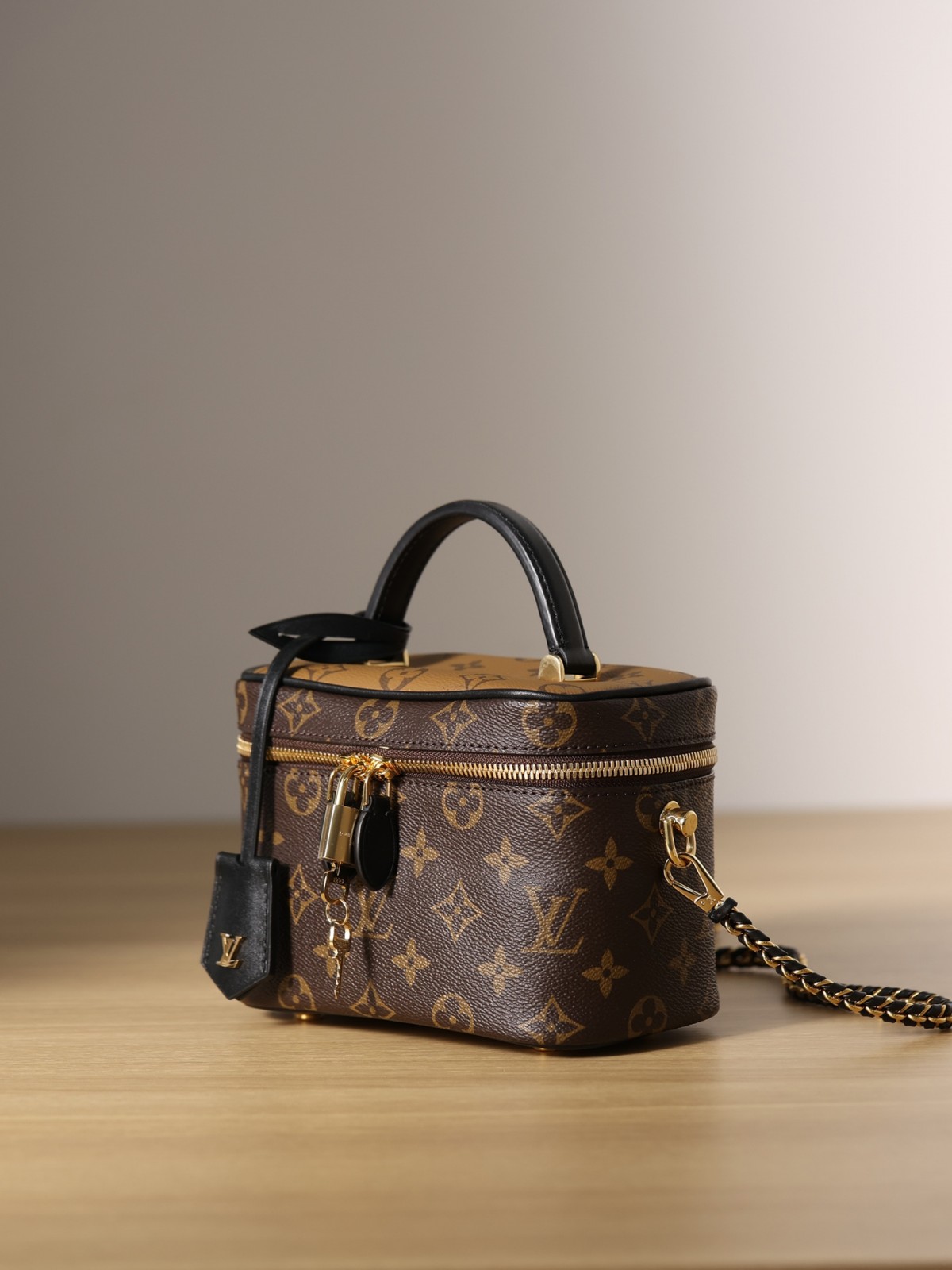 Shebag Super replica Louis Vuitton M45165 Vanity case bag review (2025 Apr updated)-Tayada ugu Fiican ee Louis Vuitton Boorsada Online Store, Bac naqshadeeye nuqul ah