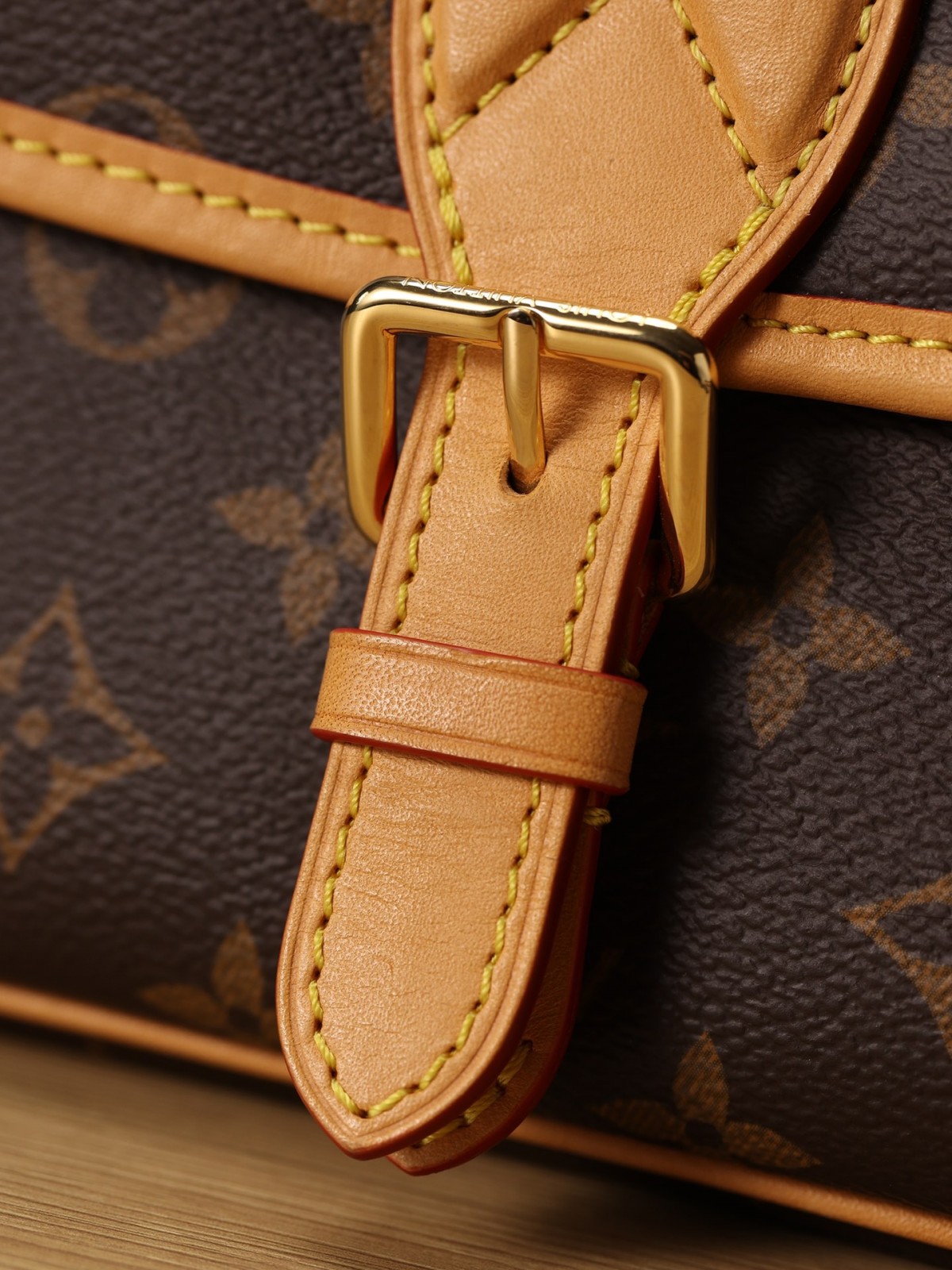 Super replica Louis Vuitton M45985 Diane bag review (2025 May updated)-Best Quality Fake Louis Vuitton Bag Online Store, Replica designer bag ru