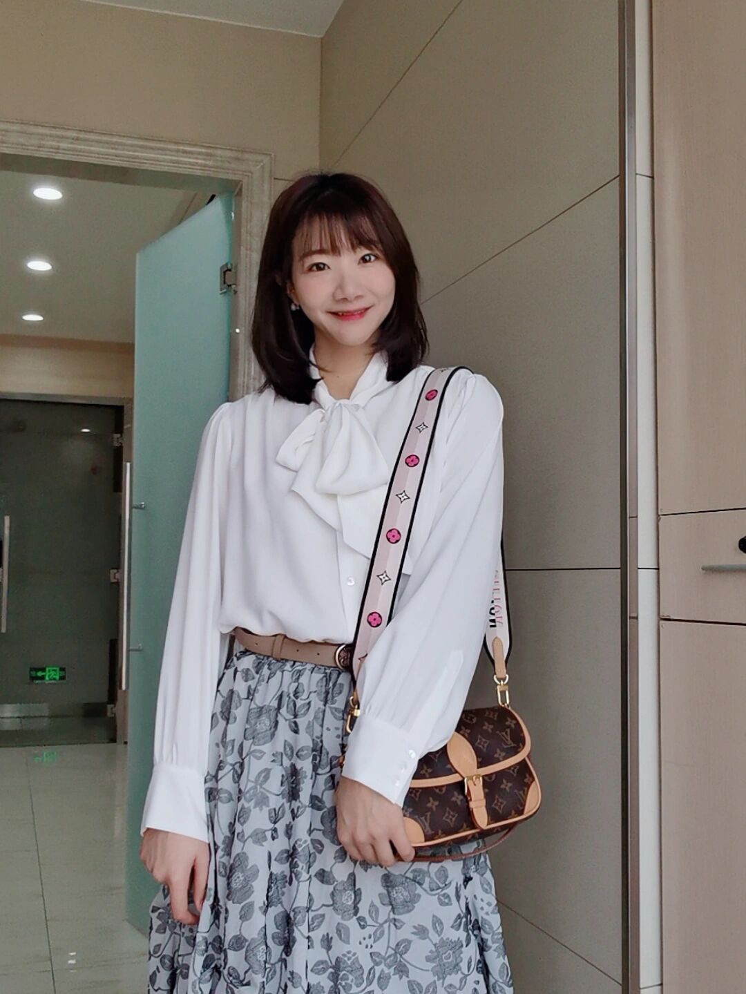 Super replica Louis Vuitton M45985 Diane bag review (2025 May updated)-Best Quality Fake Louis Vuitton Bag Online Store, Replica designer bag ru