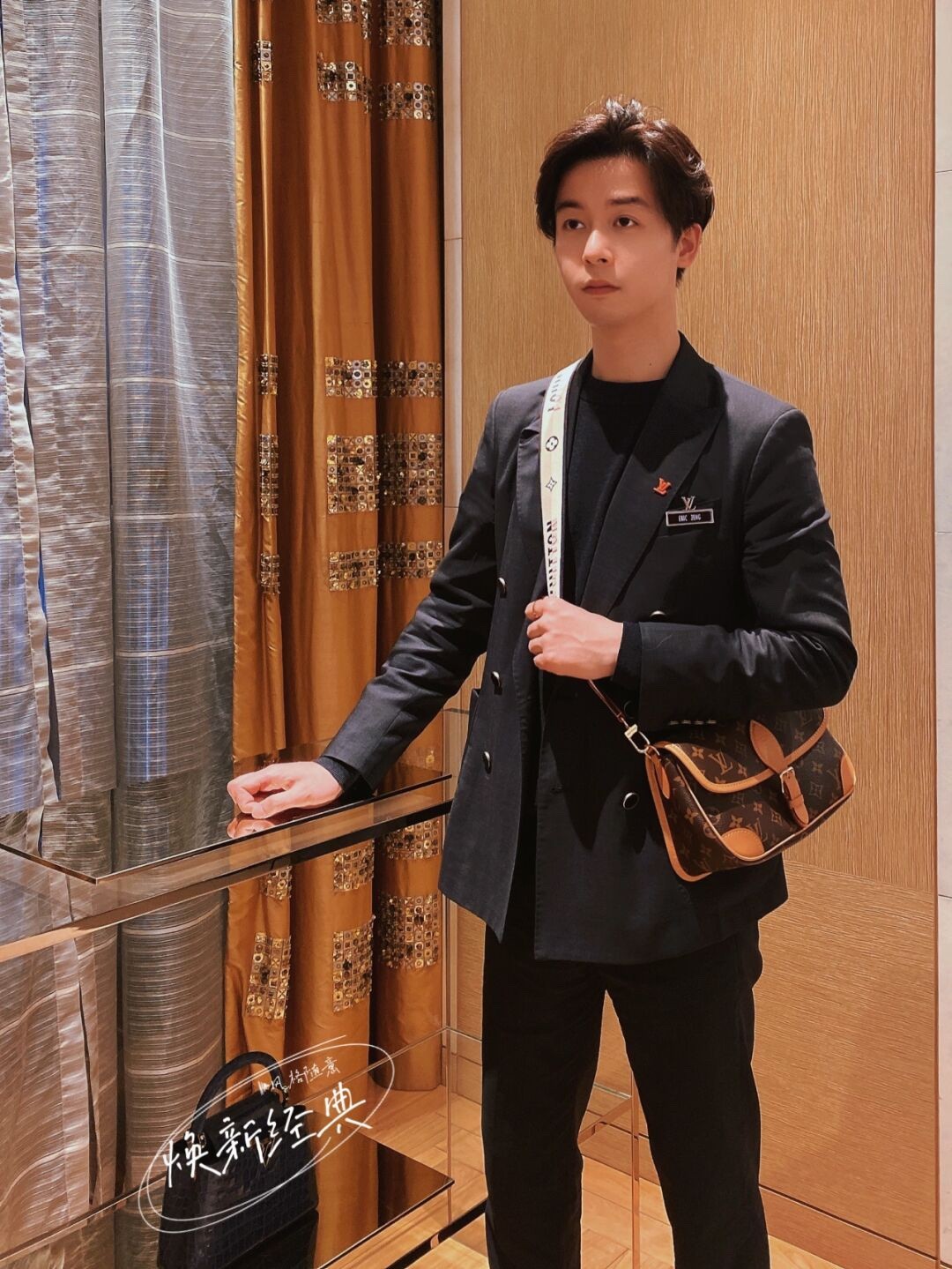 Super replica Louis Vuitton M45985 Diane bag review (2025 May updated)-Best Quality Fake Louis Vuitton Bag Online Store, Replica designer bag ru