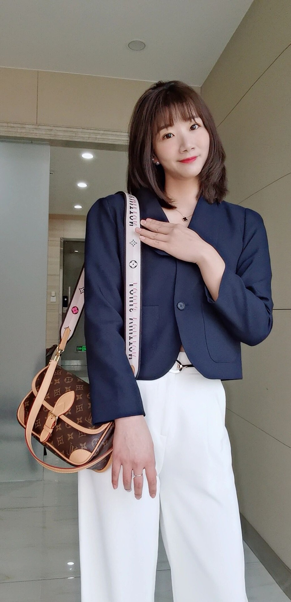 Super replica Louis Vuitton M45985 Diane bag review (2025 May updated)-Best Quality Fake Louis Vuitton Bag Online Store, Replica designer bag ru