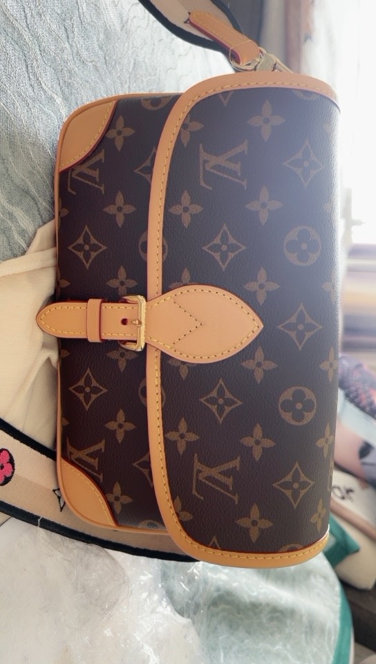 Super replica Louis Vuitton M45985 Diane bag review (2025 May updated)-Best Quality Fake Louis Vuitton Bag Online Store, Replica designer bag ru