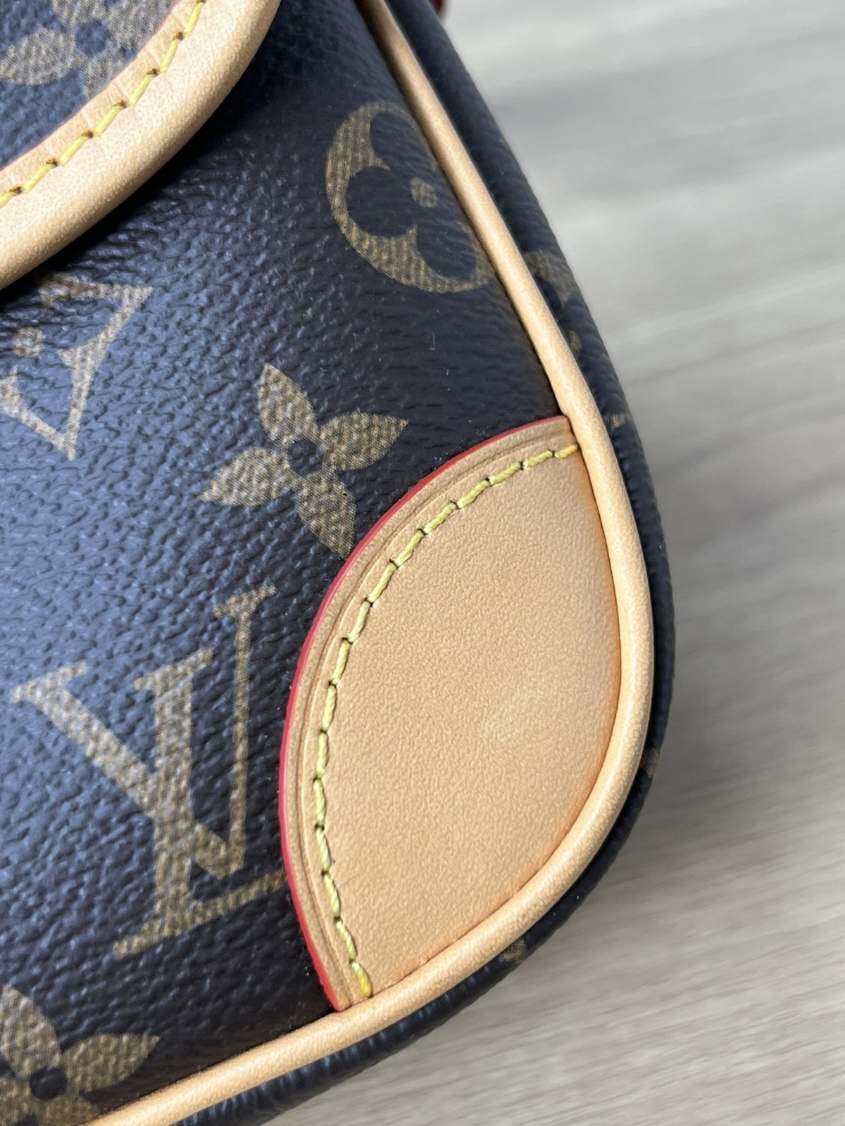 Super replica Louis Vuitton M45985 Diane bag review (2025 May updated)-Best Quality Fake Louis Vuitton Bag Online Store, Replica designer bag ru
