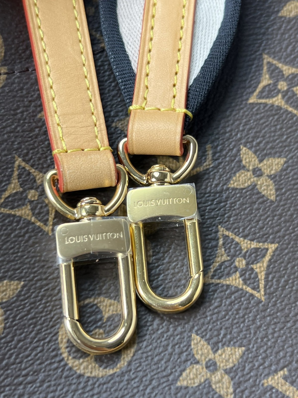 Super replica Louis Vuitton M45985 Diane bag review (2025 May updated)-Best Quality Fake Louis Vuitton Bag Online Store, Replica designer bag ru