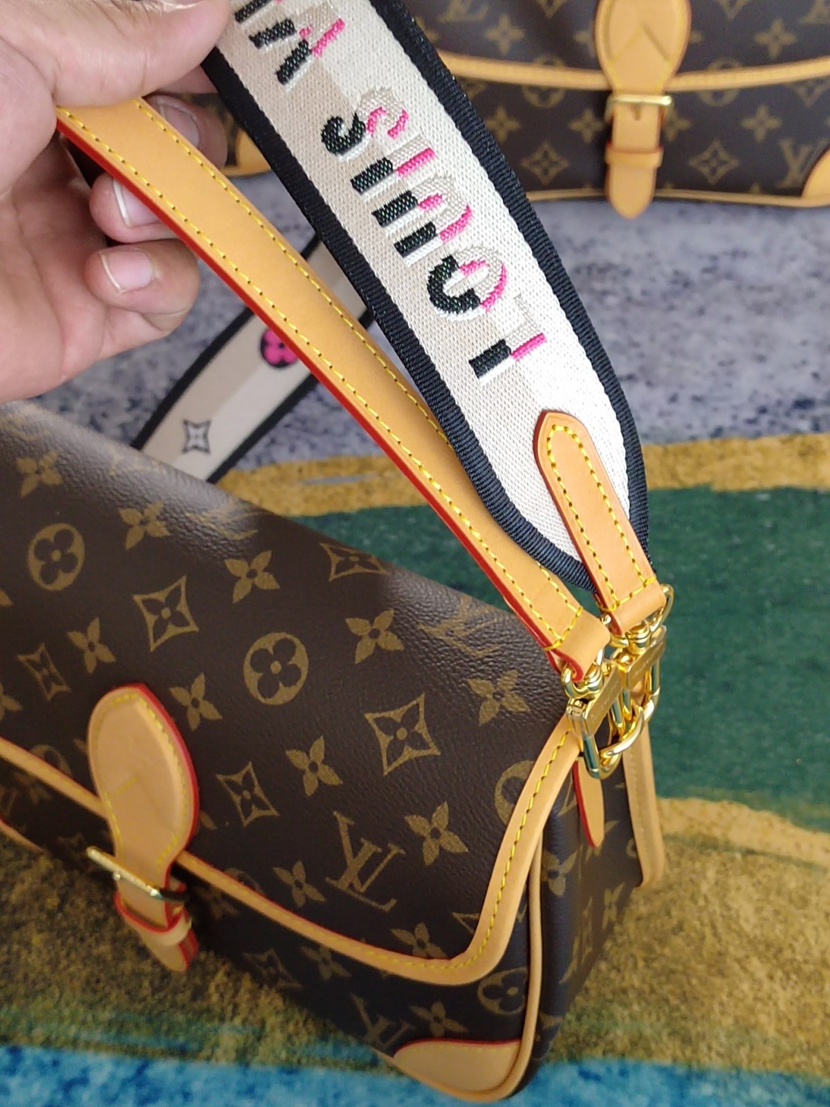 Super replica Louis Vuitton M45985 Diane bag review (2025 May updated)-Best Quality Fake Louis Vuitton Bag Online Store, Replica designer bag ru