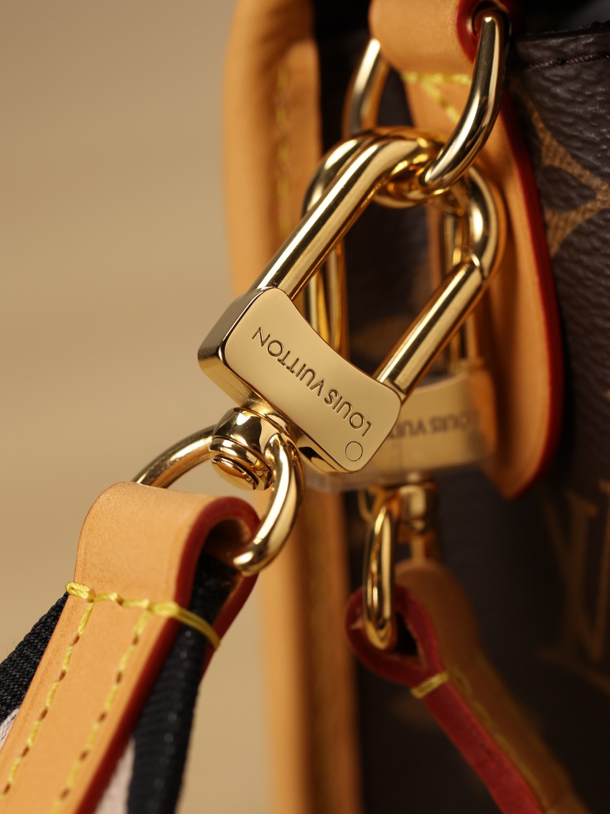 Super replica Louis Vuitton M45985 Diane bag review (2025 May updated)-Best Quality Fake Louis Vuitton Bag Online Store, Replica designer bag ru