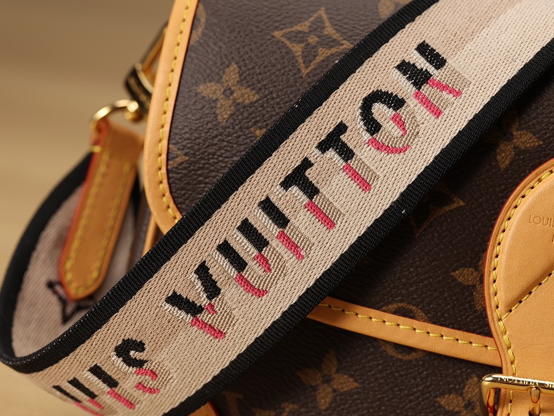 Super replica Louis Vuitton M45985 Diane bag review (2025 May updated)-Best Quality Fake Louis Vuitton Bag Online Store, Replica designer bag ru