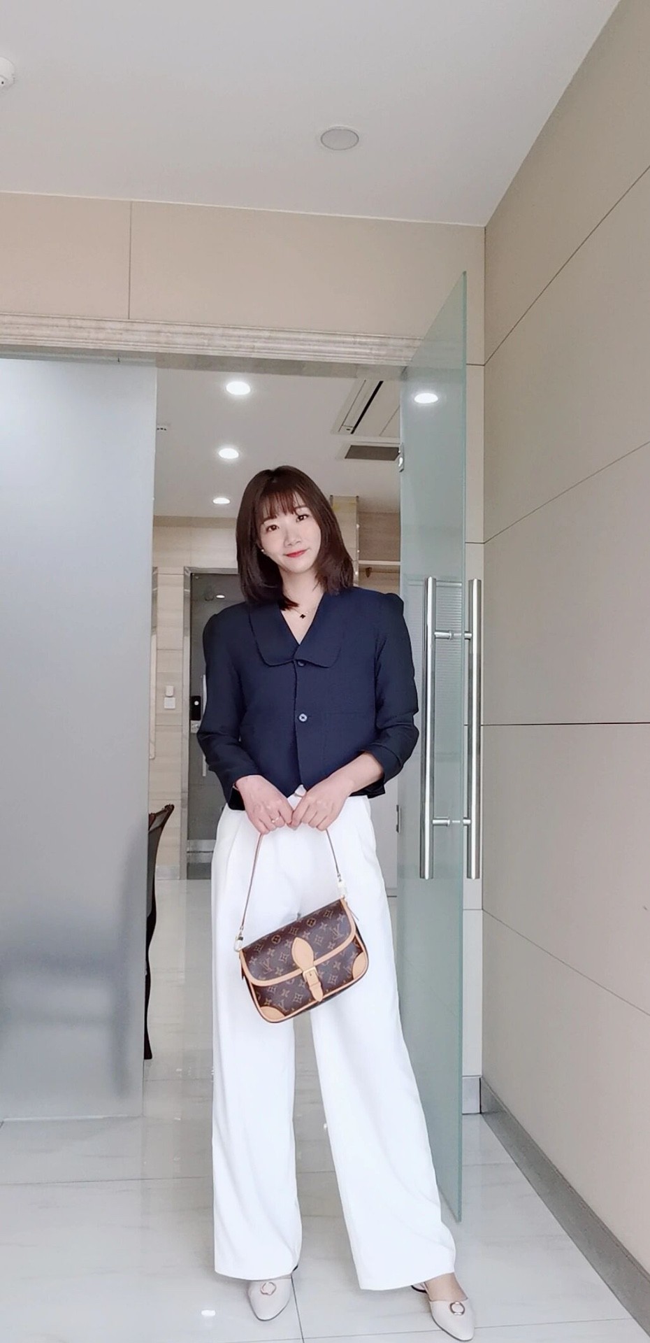 Super replica Louis Vuitton M45985 Diane bag review (2025 May updated)-Best Quality Fake Louis Vuitton Bag Online Store, Replica designer bag ru