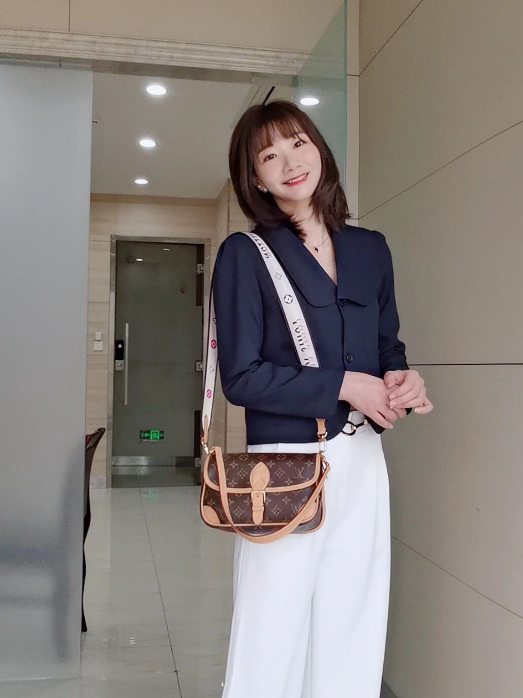 Super replica Louis Vuitton M45985 Diane bag review (2025 May updated)-Best Quality Fake Louis Vuitton Bag Online Store, Replica designer bag ru