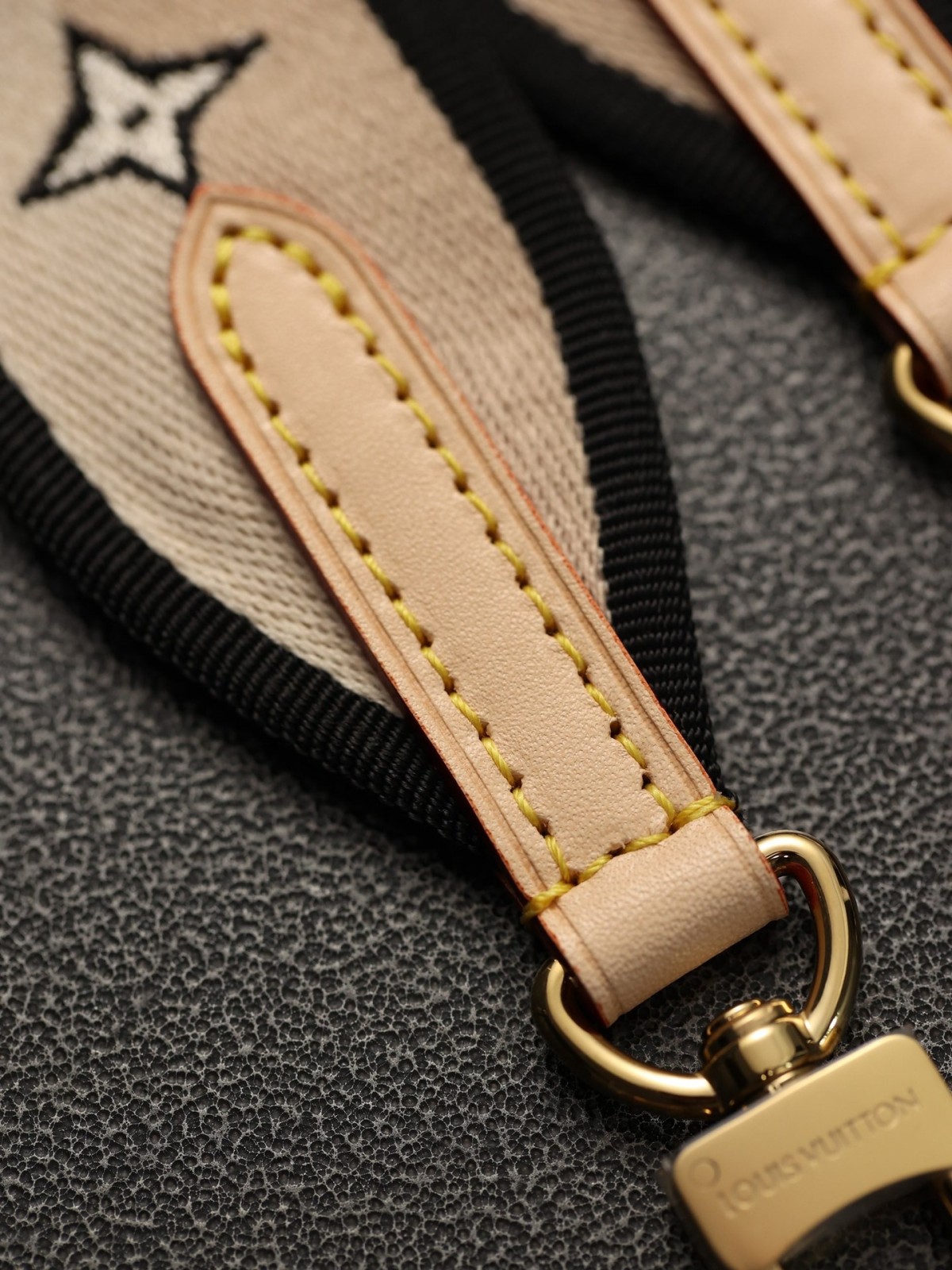 Shebag super replica Louis Vuitton M46234 SPEEDY BANDOULIÈRE 20-Best Quality Fake Louis Vuitton Bag Online Store, Replica designer bag ru