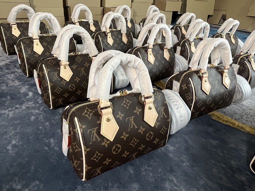 Shebag super replica Louis Vuitton M46234 SPEEDY BANDOULIÈRE 20-Best Quality Fake Louis Vuitton Bag Online Store, Replica designer bag ru