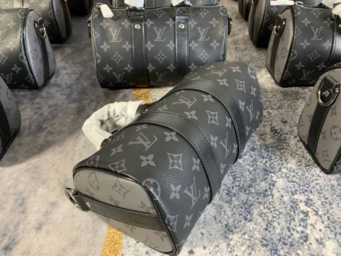 Shebag super replica Louis Vuitton M46271 KEEPALL BANDOULIÈRE 25 bag review (2025 May updated)-Best Quality Fake Louis Vuitton Bag Online Store, Replica designer bag ru