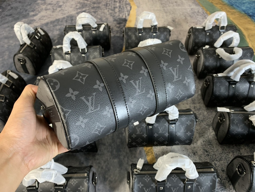Shebag super replica Louis Vuitton M46271 KEEPALL BANDOULIÈRE 25 bag review (2025 May updated)-Best Quality Fake Louis Vuitton Bag Online Store, Replica designer bag ru