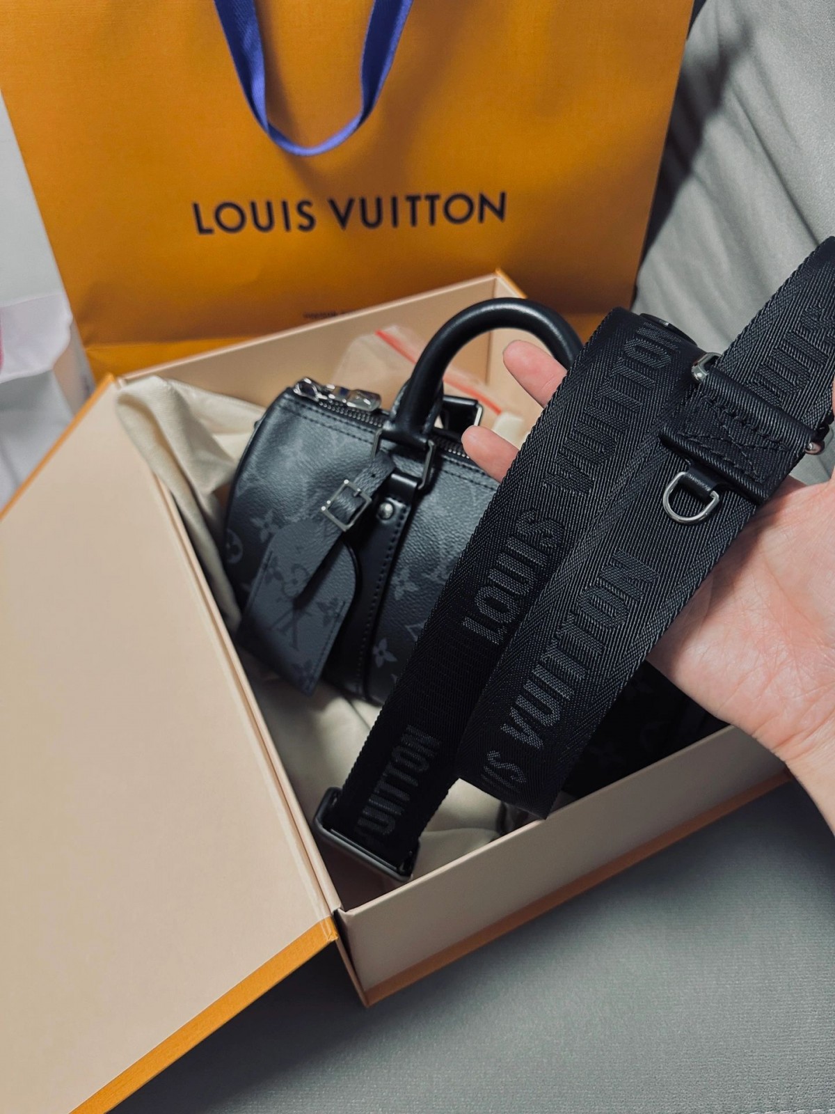 Shebag super replica Louis Vuitton M46271 KEEPALL BANDOULIÈRE 25 bag review (2025 May updated)-Best Quality Fake Louis Vuitton Bag Online Store, Replica designer bag ru