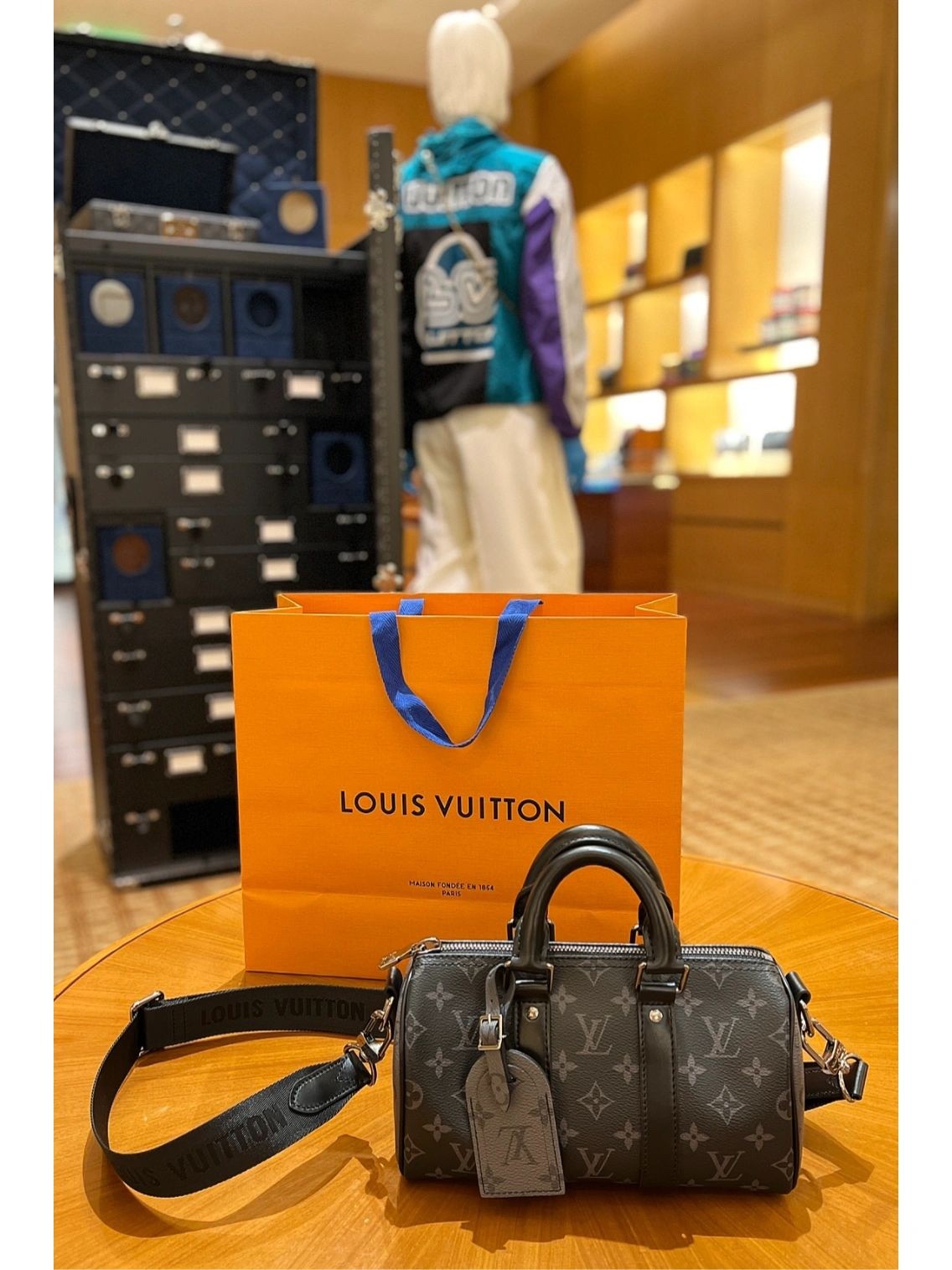 Shebag super replica Louis Vuitton M46271 KEEPALL BANDOULIÈRE 25 bag review (2025 May updated)-Best Quality Fake Louis Vuitton Bag Online Store, Replica designer bag ru
