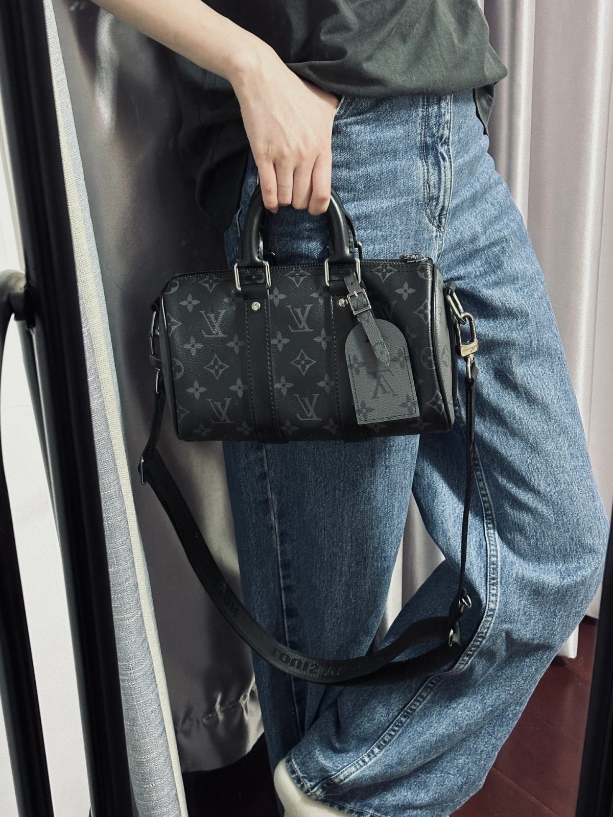 Shebag super replica Louis Vuitton M46271 KEEPALL BANDOULIÈRE 25 bag review (2025 May updated)-Best Quality Fake Louis Vuitton Bag Online Store, Replica designer bag ru