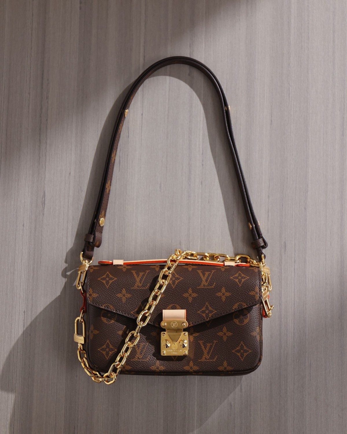 Shebag Super replica Louis Vuitton M46279 POCHETTE MÉTIS EAST WEST bag review (2025 May updated)-Best Quality Fake Louis Vuitton Bag Online Store, Replica designer bag ru