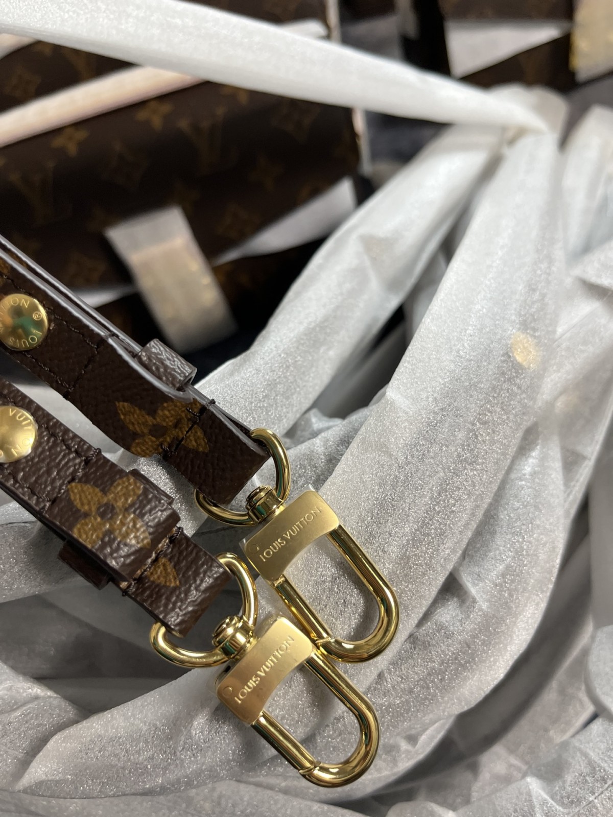 Shebag Super replica Louis Vuitton M46279 POCHETTE MÉTIS EAST WEST bag review (2025 May updated)-Best Quality Fake Louis Vuitton Bag Online Store, Replica designer bag ru