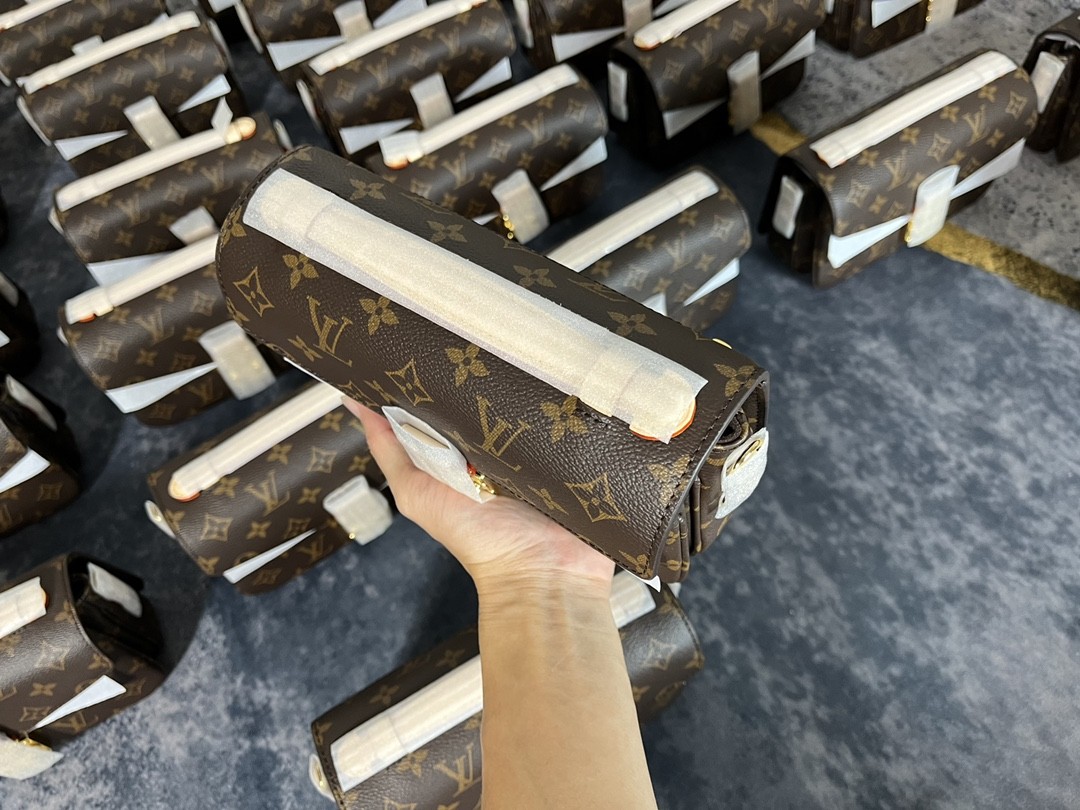 Shebag Super replica Louis Vuitton M46279 POCHETTE MÉTIS EAST WEST bag review (2025 May updated)-Best Quality Fake Louis Vuitton Bag Online Store, Replica designer bag ru