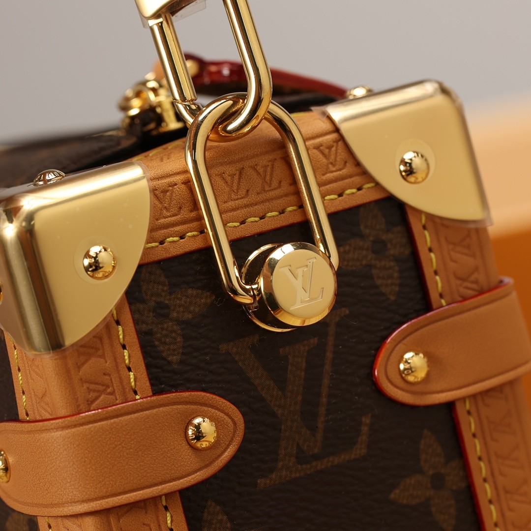 Shebag super replica Louis Vuitton M46358 SIDE TRUNK bag review(2025 May updated)-Best Quality Fake Louis Vuitton Bag Online Store, Replica designer bag ru