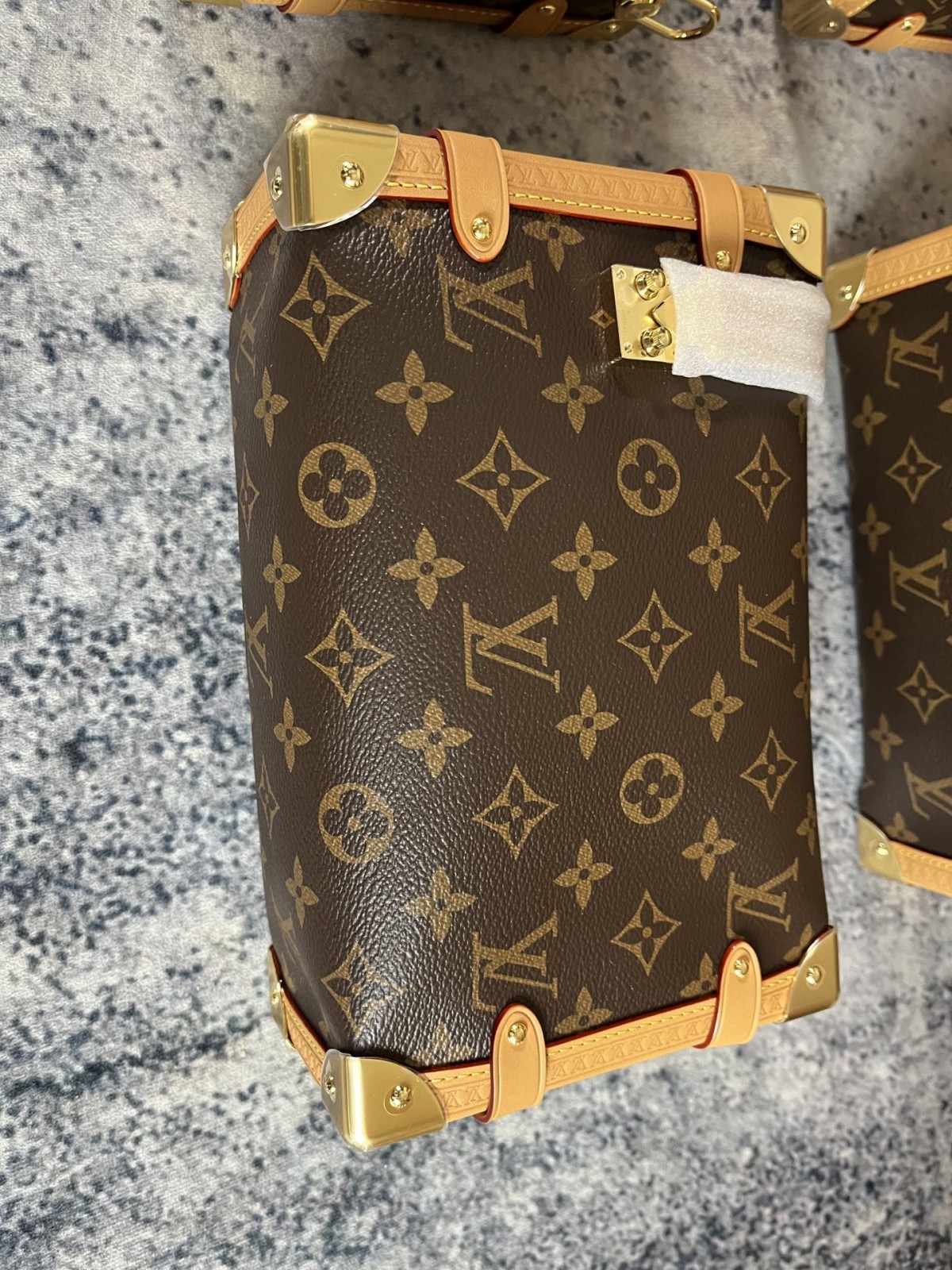 Shebag super replica Louis Vuitton M46358 SIDE TRUNK bag review(2025 May updated)-Best Quality Fake Louis Vuitton Bag Online Store, Replica designer bag ru