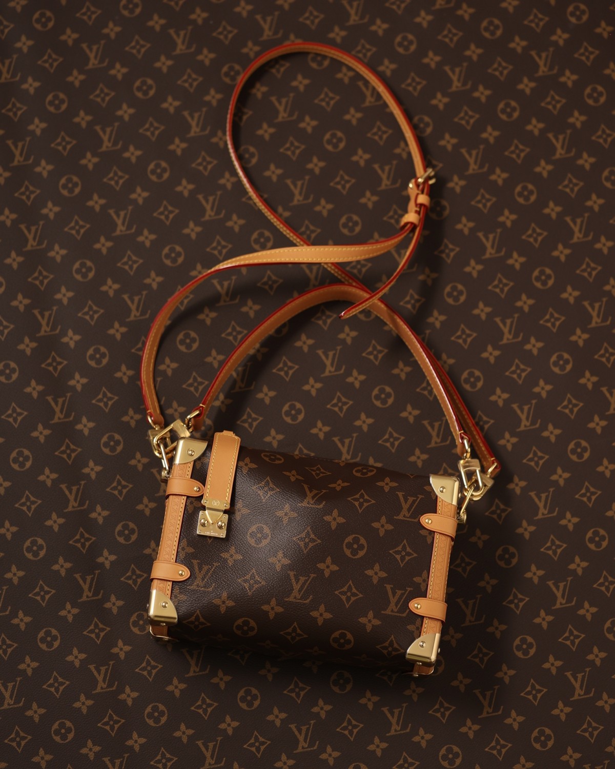 Shebag super replica Louis Vuitton M46358 SIDE TRUNK bag review(2025 May updated)-Best Quality Fake Louis Vuitton Bag Online Store, Replica designer bag ru
