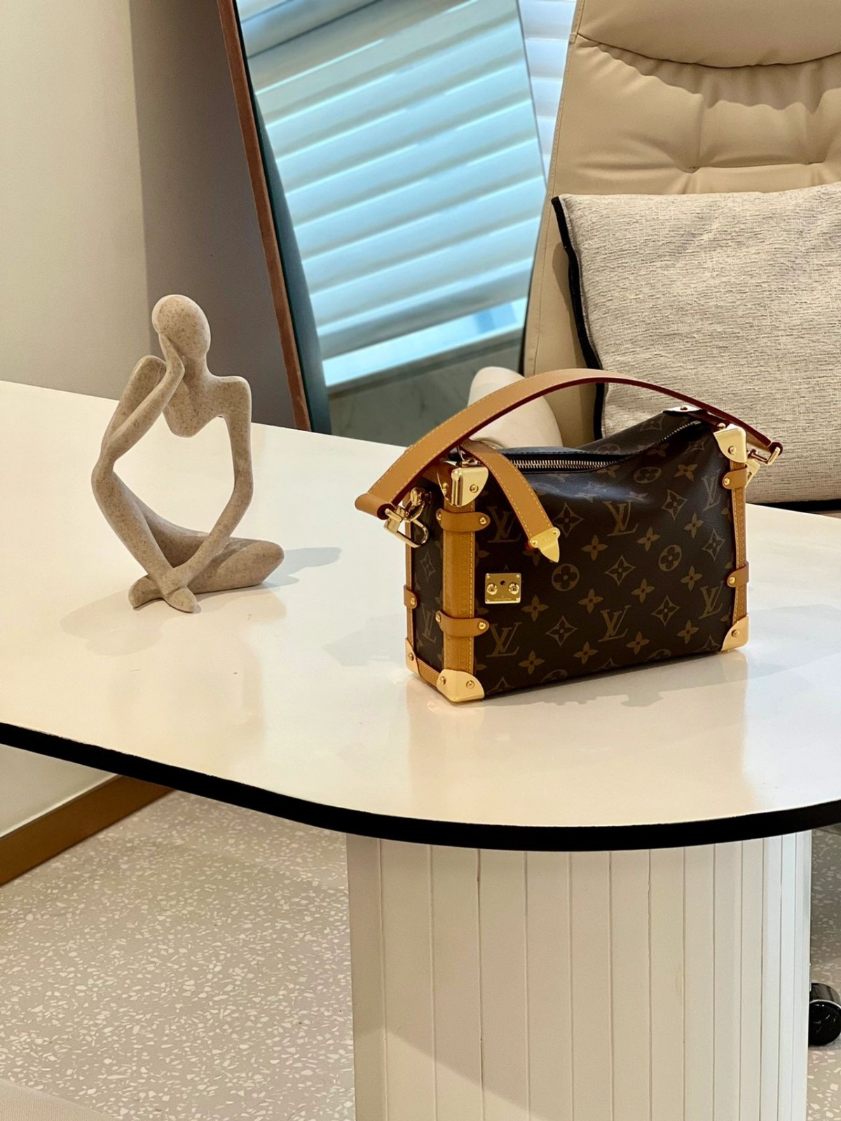 Shebag super replica Louis Vuitton M46358 SIDE TRUNK bag review(2025 May updated)-Best Quality Fake Louis Vuitton Bag Online Store, Replica designer bag ru