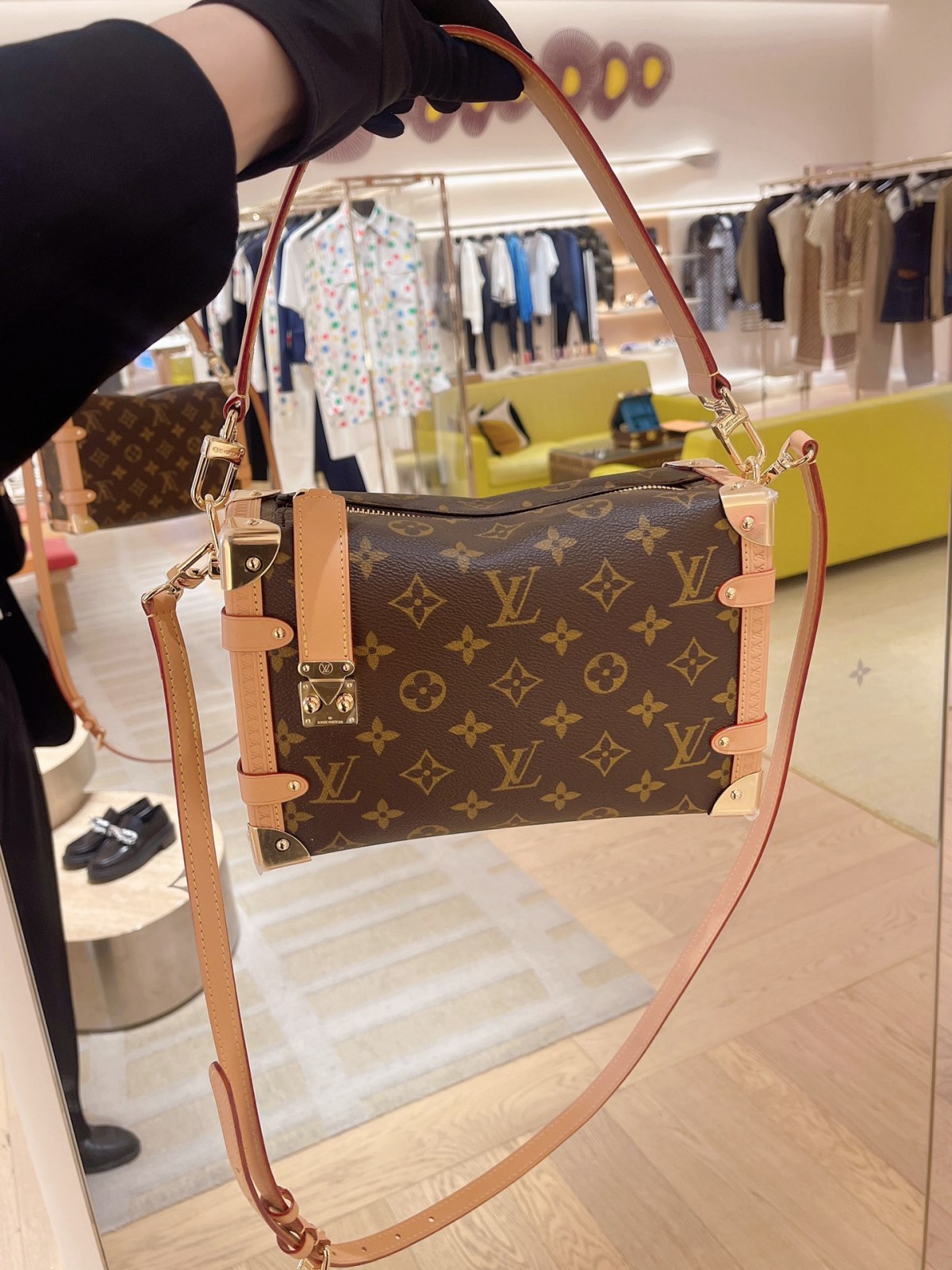 Shebag super replica Louis Vuitton M46358 SIDE TRUNK bag review(2025 May updated)-Best Quality Fake Louis Vuitton Bag Online Store, Replica designer bag ru