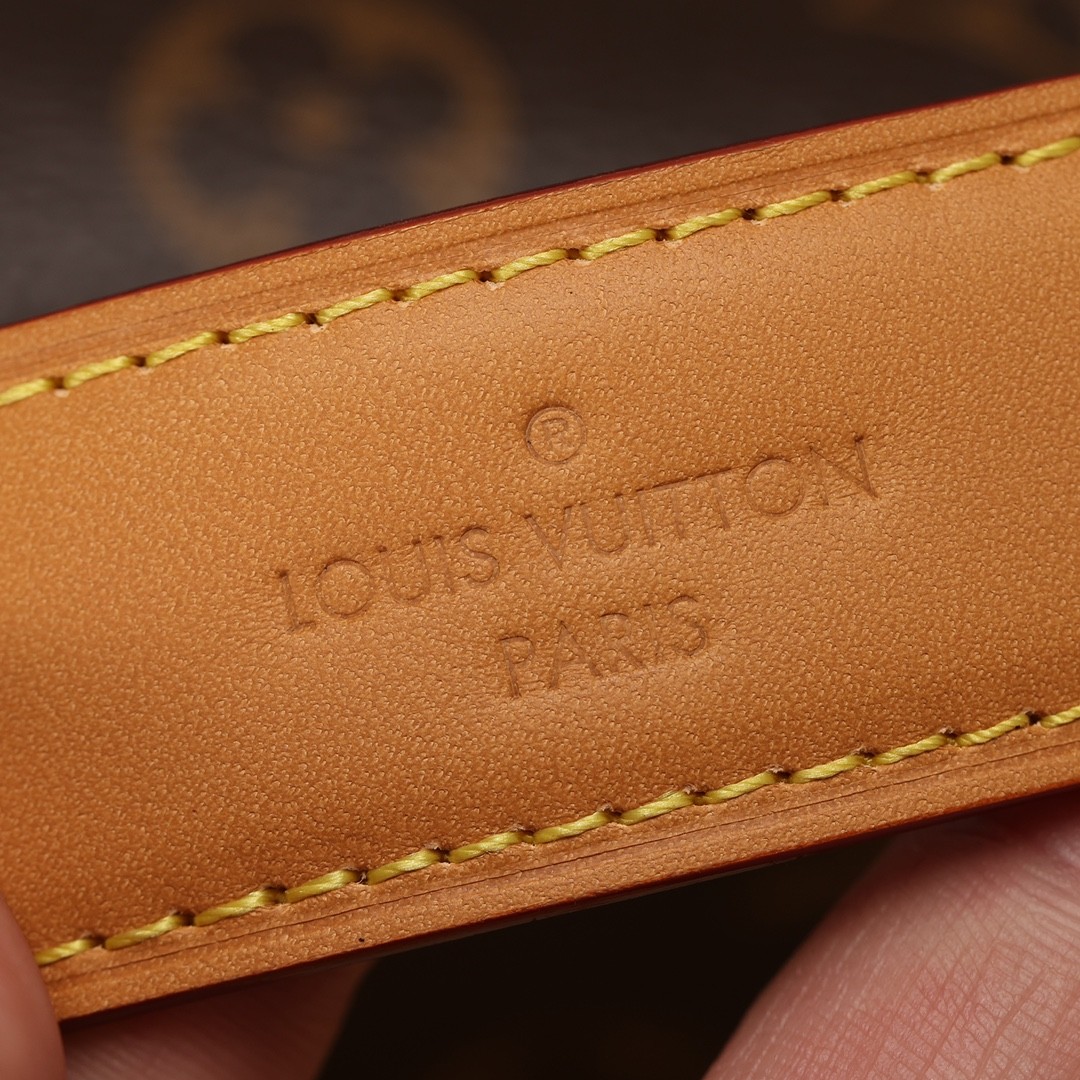 Shebag super replica Louis Vuitton M46358 SIDE TRUNK bag review(2025 May updated)-Best Quality Fake Louis Vuitton Bag Online Store, Replica designer bag ru
