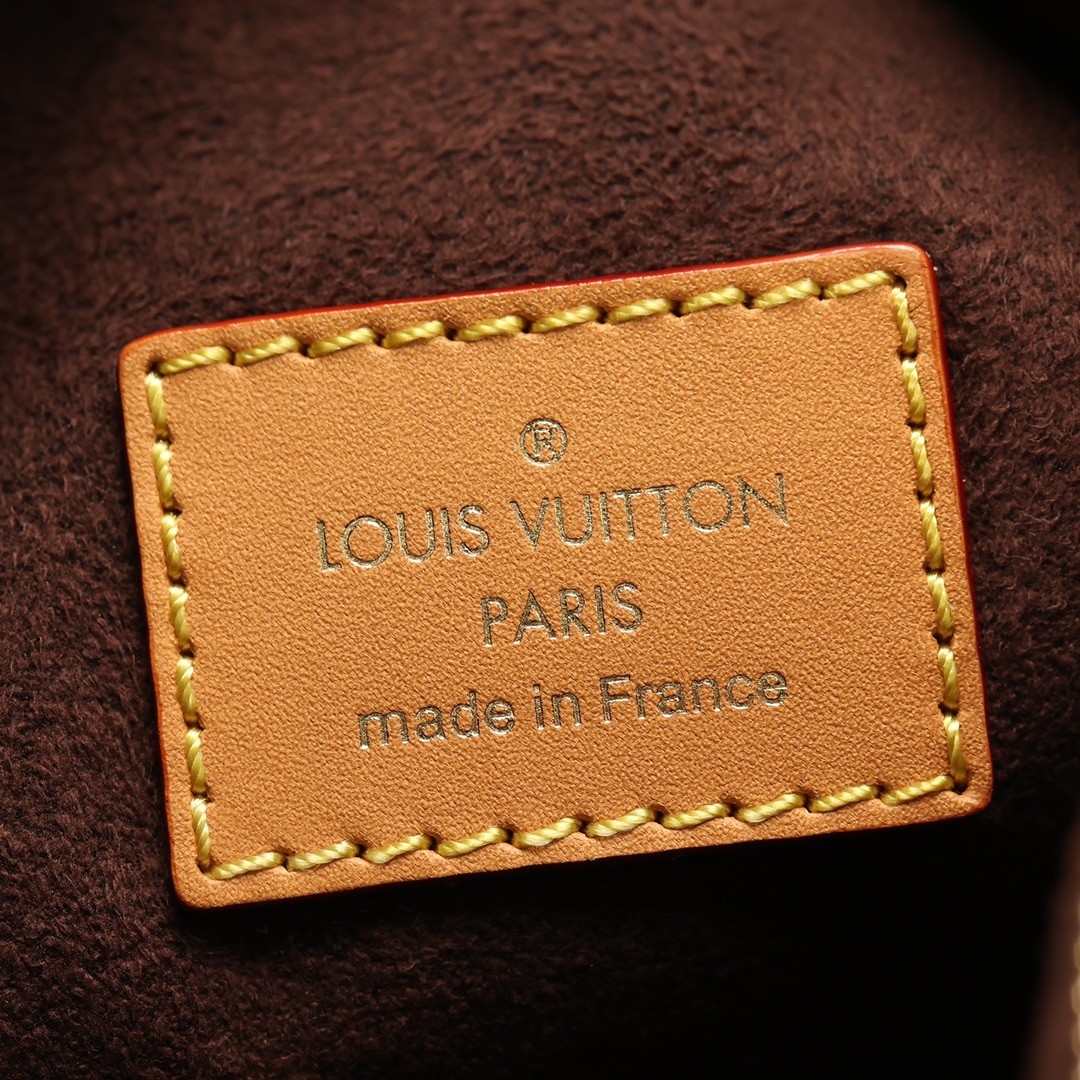 Shebag super replica Louis Vuitton M46358 SIDE TRUNK bag review(2025 May updated)-Best Quality Fake Louis Vuitton Bag Online Store, Replica designer bag ru