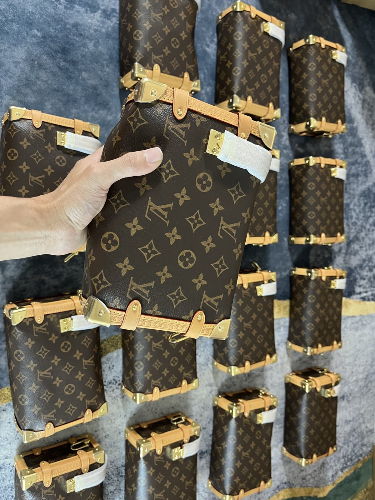 Shebag super replica Louis Vuitton M46358 SIDE TRUNK bag review(2025 May updated)-Best Quality Fake Louis Vuitton Bag Online Store, Replica designer bag ru
