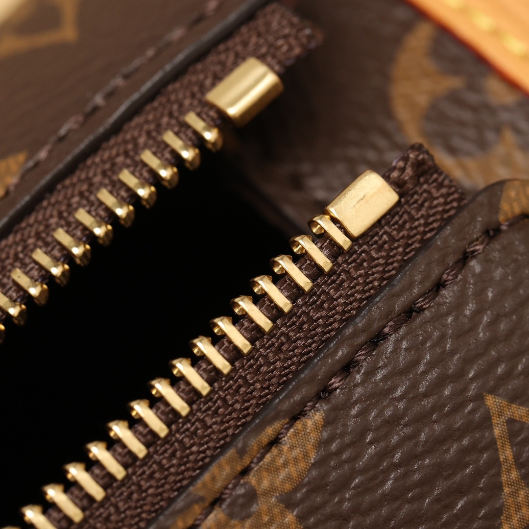 Shebag super replica Louis Vuitton M46358 SIDE TRUNK bag review(2025 May updated)-Best Quality Fake Louis Vuitton Bag Online Store, Replica designer bag ru