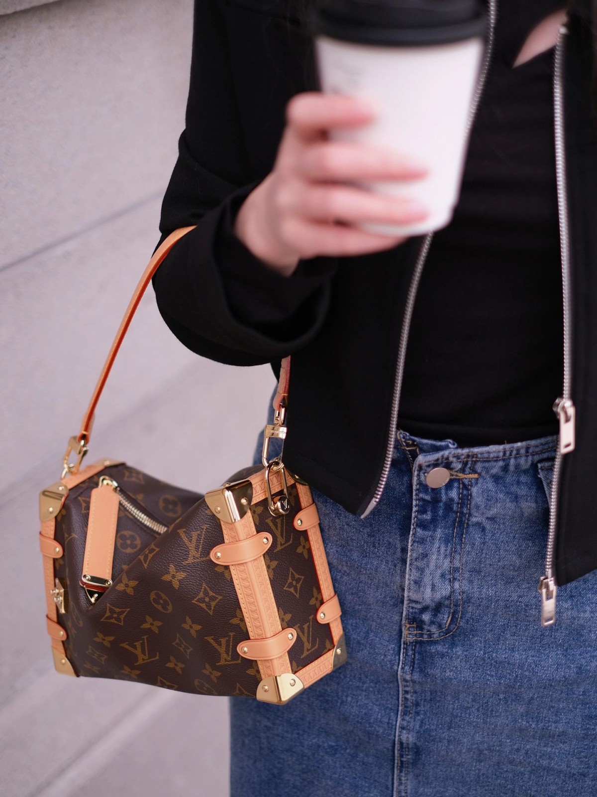 Shebag super replica Louis Vuitton M46358 SIDE TRUNK bag review(2025 May updated)-Best Quality Fake Louis Vuitton Bag Online Store, Replica designer bag ru
