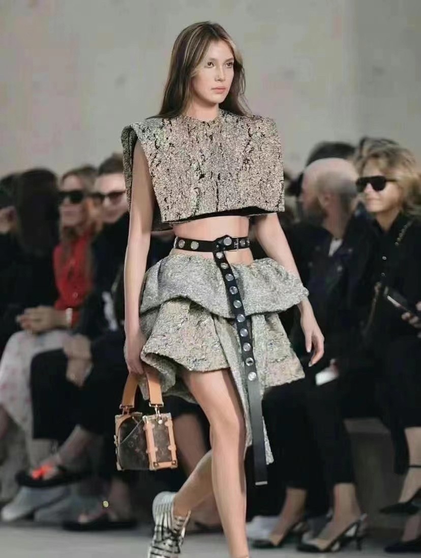 Shebag super replica Louis Vuitton M46358 SIDE TRUNK bag review(2025 May updated)-Best Quality Fake Louis Vuitton Bag Online Store, Replica designer bag ru