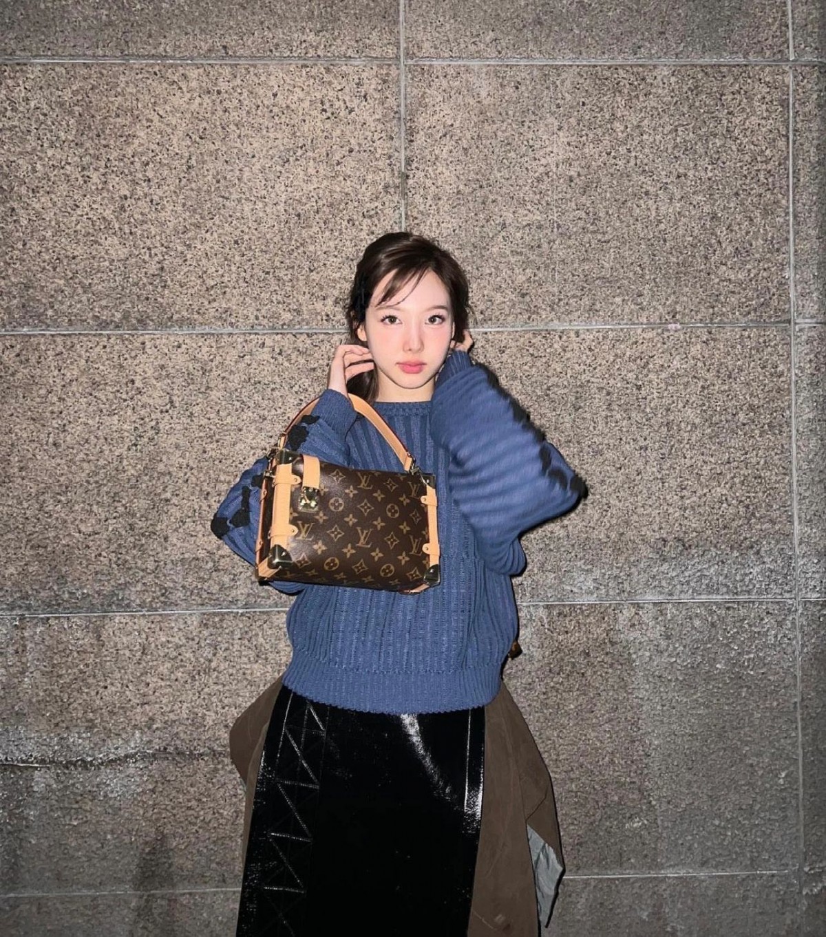 Shebag super replica Louis Vuitton M46358 SIDE TRUNK bag review(2025 May updated)-Best Quality Fake Louis Vuitton Bag Online Store, Replica designer bag ru