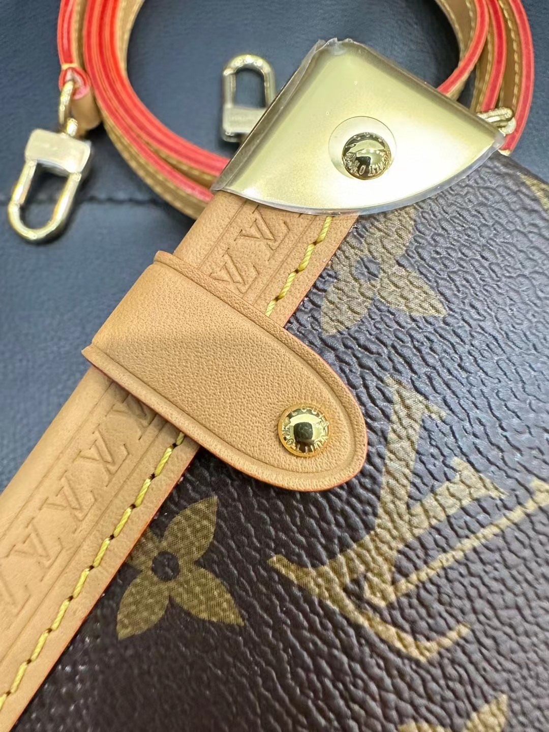 Shebag super replica Louis Vuitton M46358 SIDE TRUNK bag review(2025 May updated)-Best Quality Fake Louis Vuitton Bag Online Store, Replica designer bag ru
