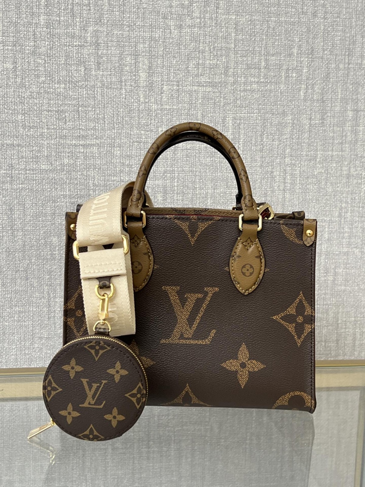Shebag super replica Louis Vuitton M46373 ONTHEGO Small bag review (2025 May updated)-Best Quality Fake designer Bag Review, Replica designer bag ru