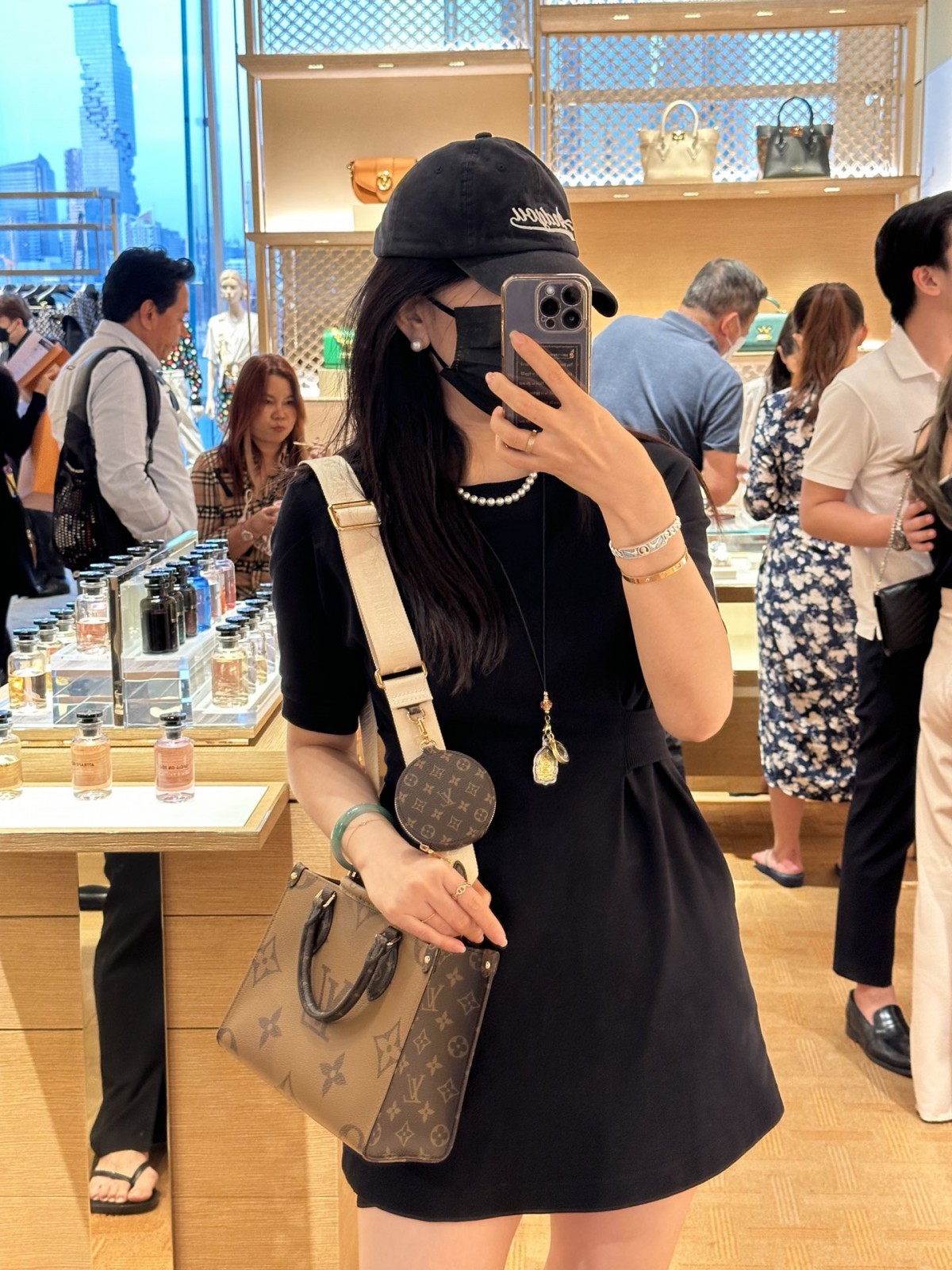 Shebag super replica Louis Vuitton M46373 ONTHEGO Small bag review (2025 May updated)-Best Quality Fake designer Bag Review, Replica designer bag ru