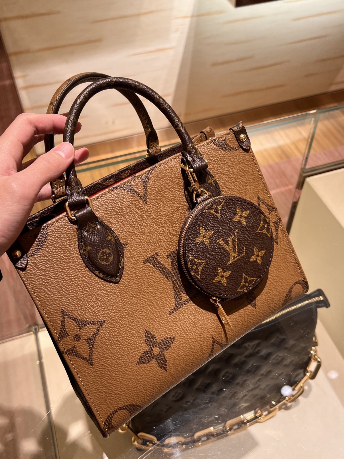 Shebag super replica Louis Vuitton M46373 ONTHEGO Small bag review (2025 May updated)-Best Quality Fake designer Bag Review, Replica designer bag ru