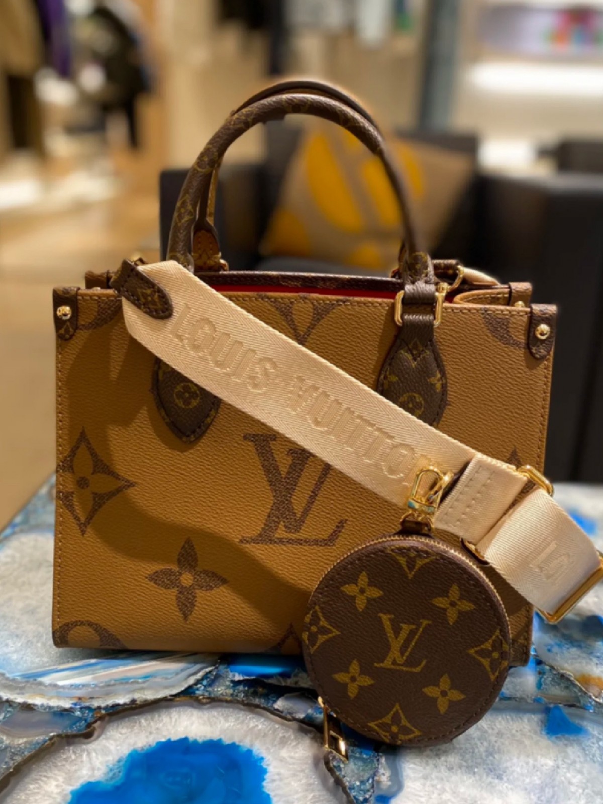 Shebag super replica Louis Vuitton M46373 ONTHEGO Small bag review (2025 May updated)-Best Quality Fake designer Bag Review, Replica designer bag ru