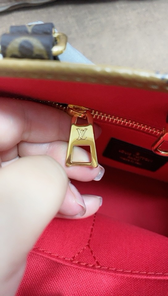 Shebag super replica Louis Vuitton M46373 ONTHEGO Small bag review (2025 May updated)-Best Quality Fake designer Bag Review, Replica designer bag ru